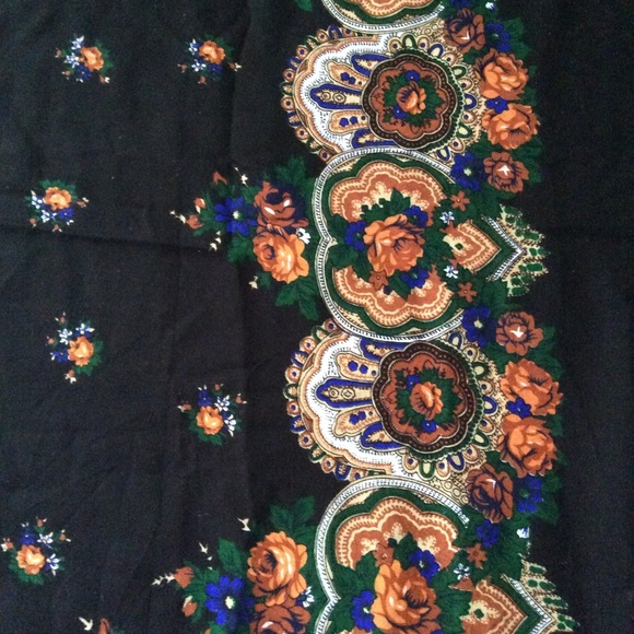 Vintage MORGLY of New York scarf (630) - Picture 2 of 5